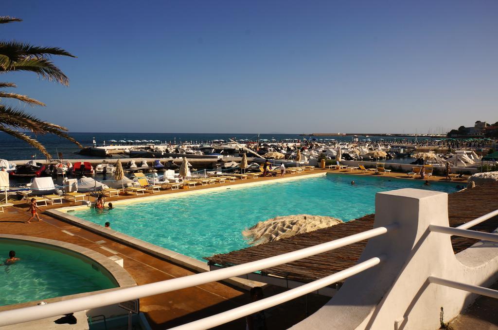 Circeo Park 4*